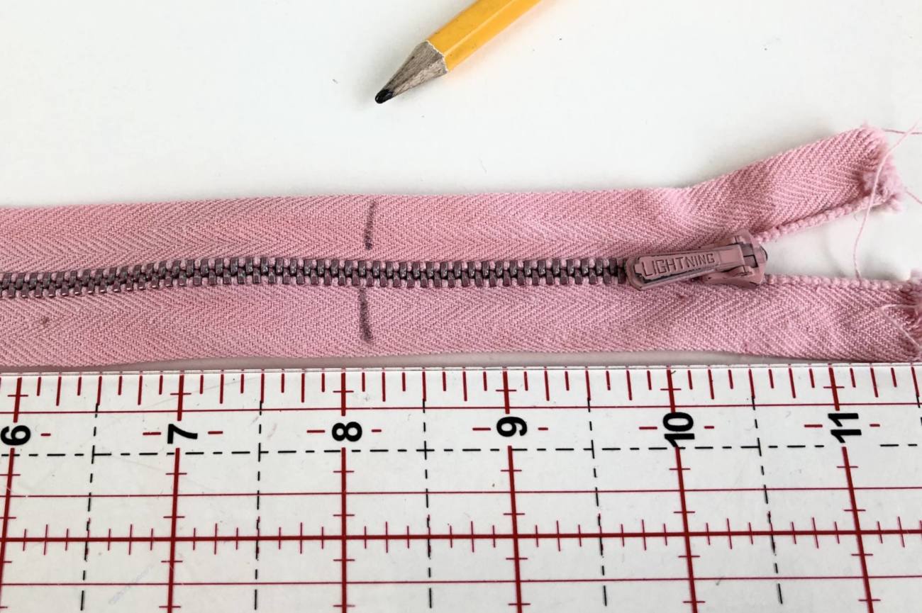 How to shorten a zip · VickyMyersCreations