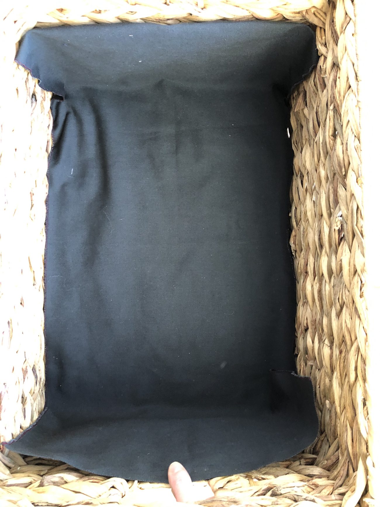 How to line a basket with handles · VickyMyersCreations