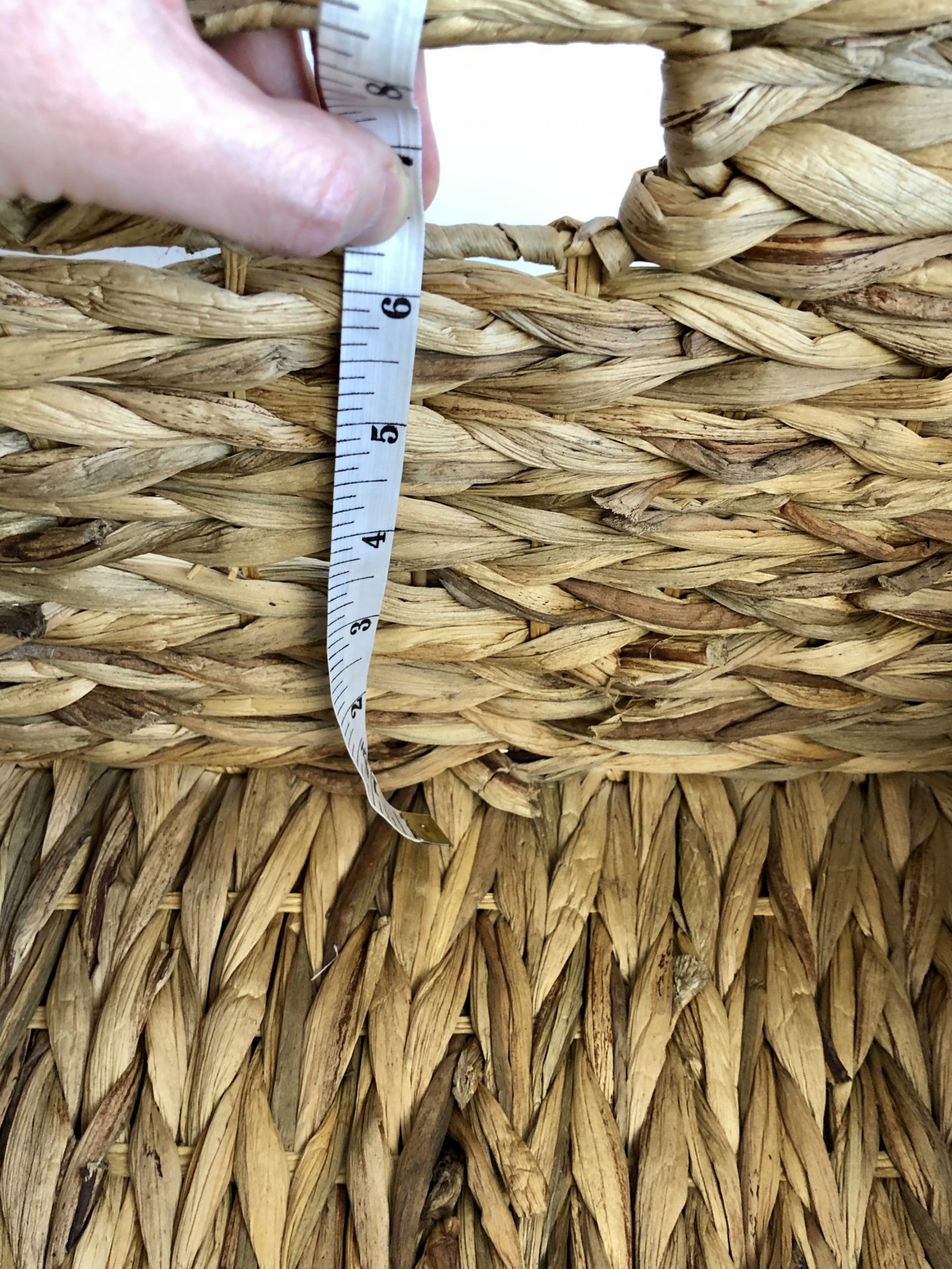 How to line a basket with handles · VickyMyersCreations