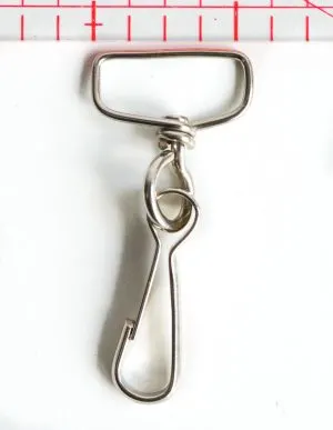 how to sew a purse strap