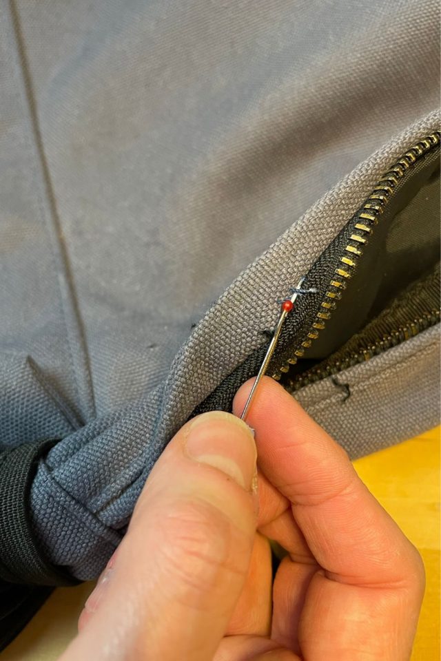 How to replace backpack zipper · VickyMyersCreations