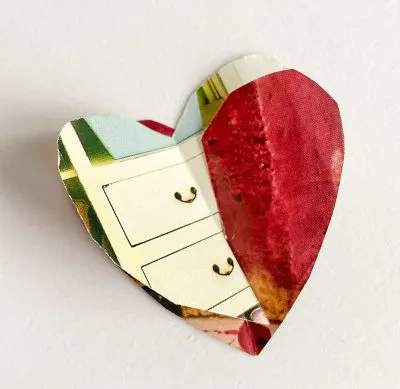 how to make a small heart out of paper